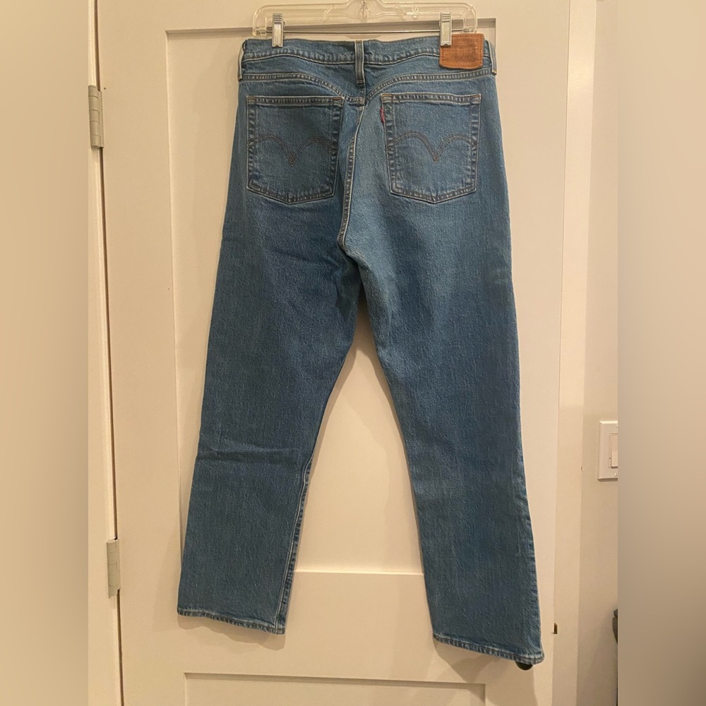 Like new Levi’s Wedgie Straight size 31 button fly